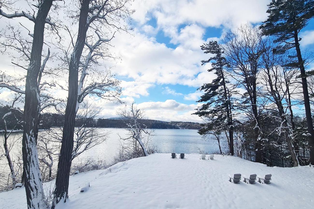 Lakehouse Inn Лий Екстериор снимка